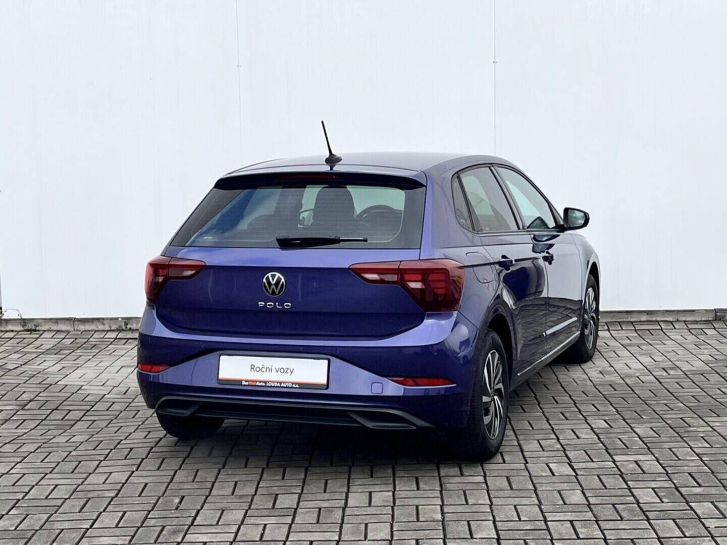 O119V07111_11.webp_POLO Life 1.0 TSI 70 kW manuál