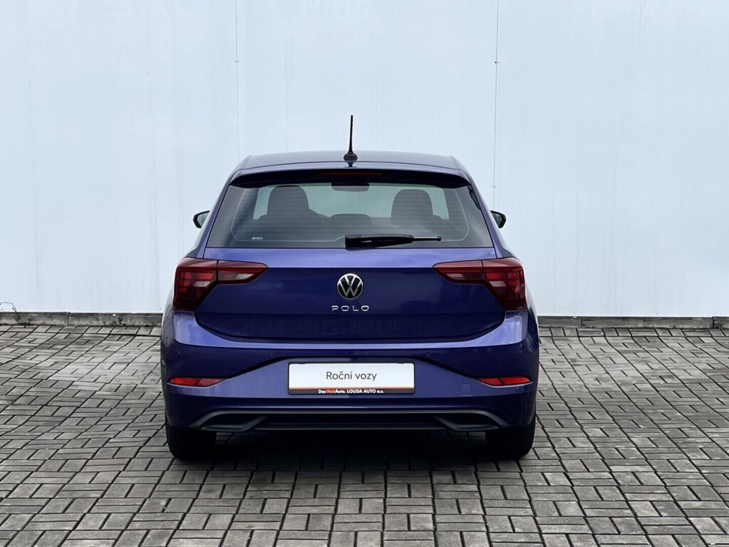 O119V07111_17.webp_POLO Life 1.0 TSI 70 kW manuál