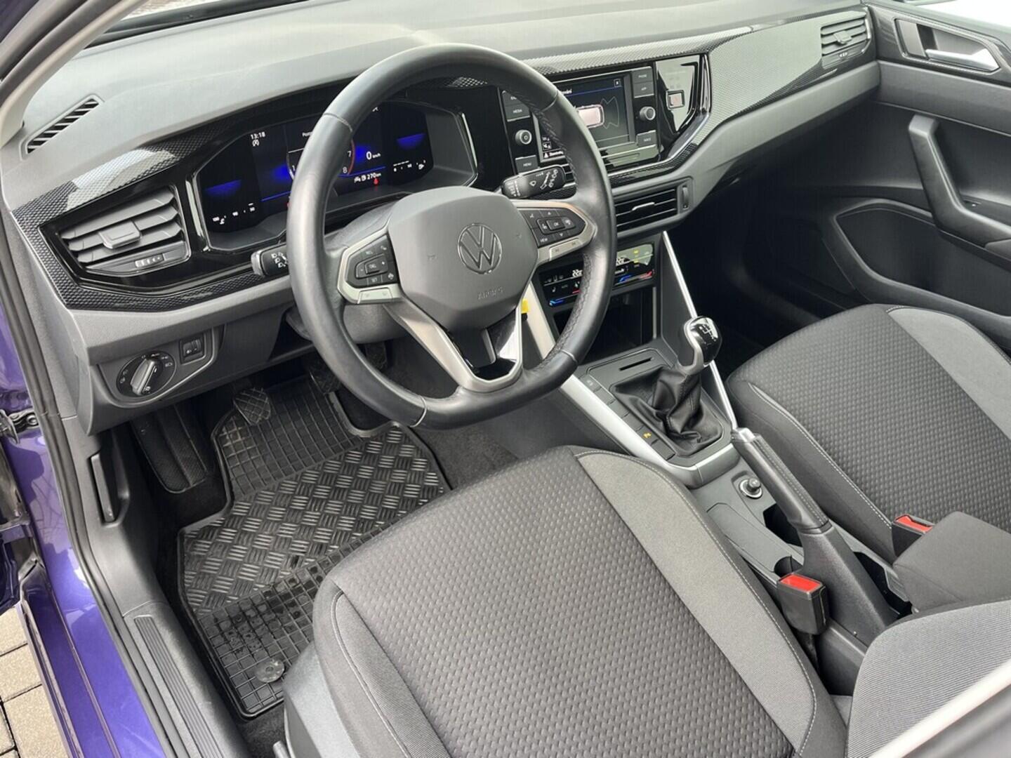 O119V07111_21.webp_POLO Life 1.0 TSI 70 kW manuál