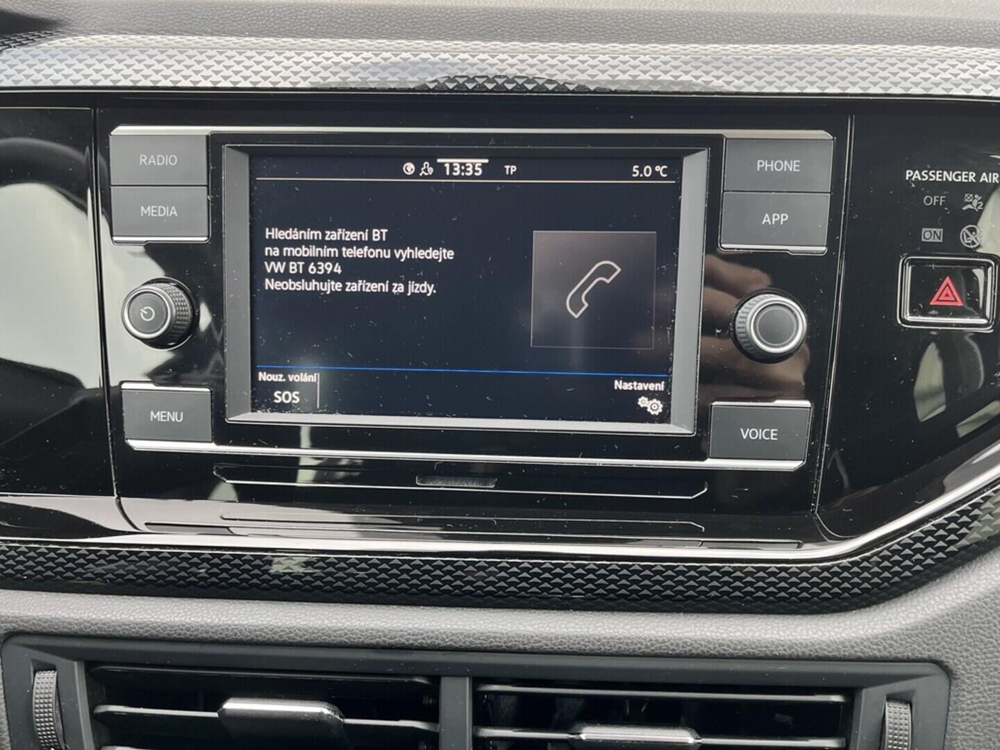 O119V07111_25.webp_POLO Life 1.0 TSI 70 kW manuál