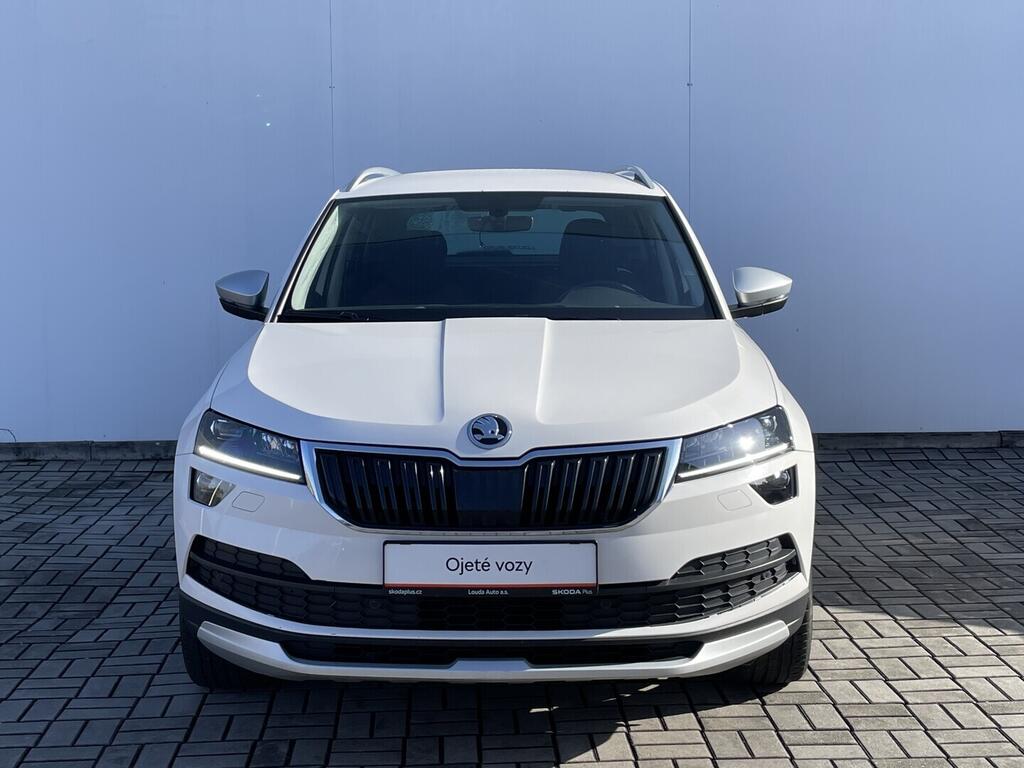 O119V07112_13.webp_KAROQ  2.0 TDI 110 kW automat