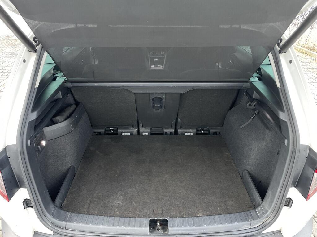 O119V07112_34.webp_KAROQ  2.0 TDI 110 kW automat