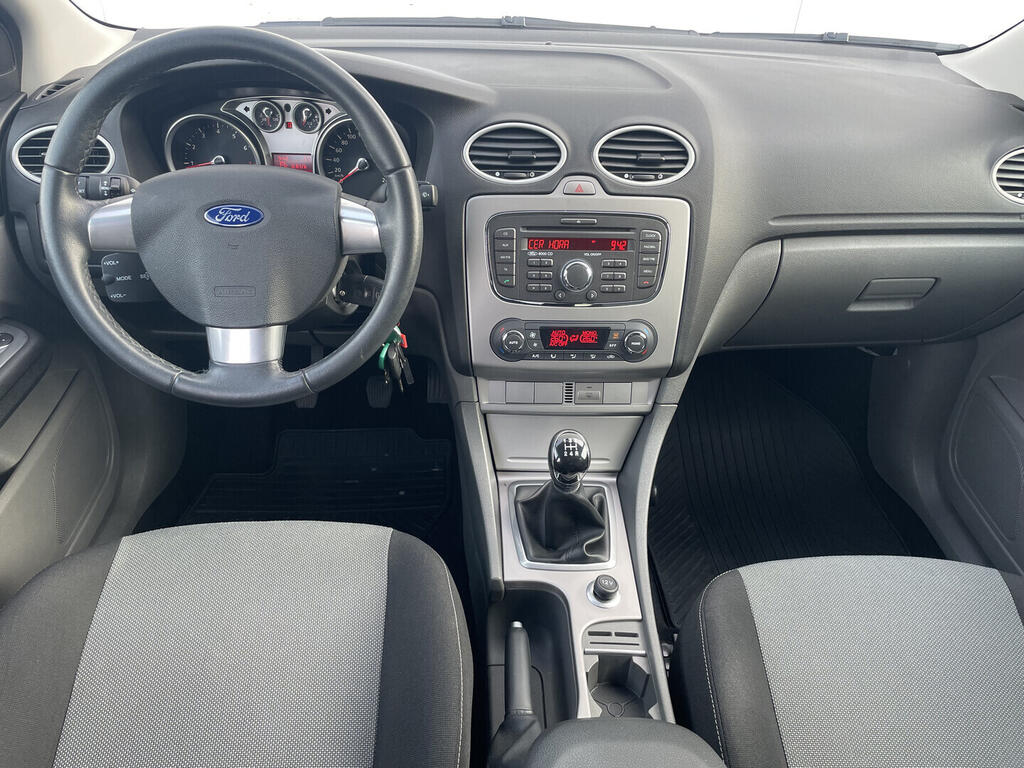 O119V07115_18.webp_FOCUS Trend 1.6 16V 74 kW manuál