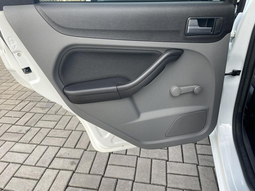 O119V07115_28.webp_FOCUS Trend 1.6 16V 74 kW manuál