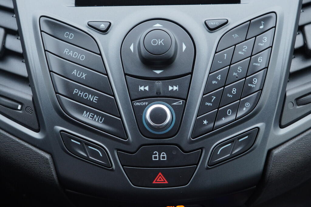 O119V07118_29.webp_FIESTA Trend 1.0 Ecoboost 74 kW manuál