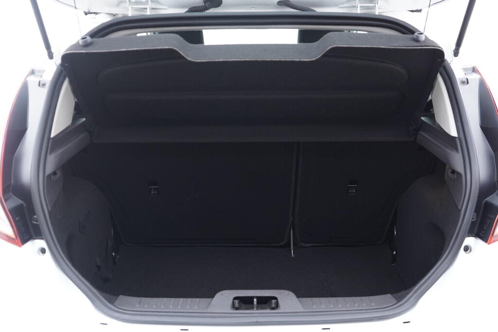 O119V07118_34.webp_FIESTA Trend 1.0 Ecoboost 74 kW manuál