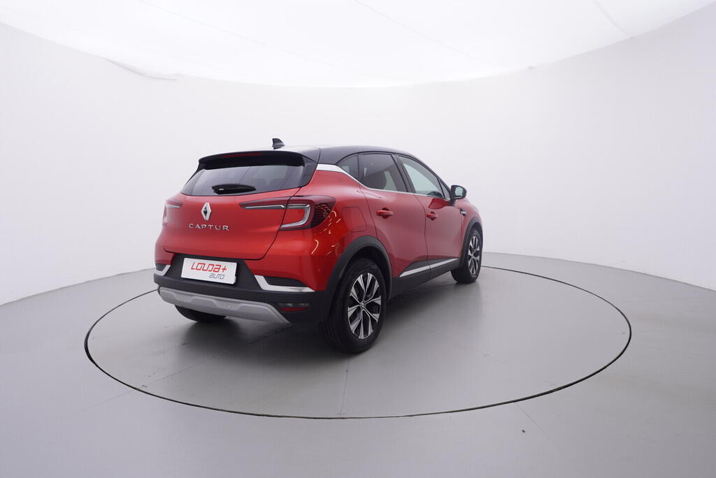 O119V07124_14.webp_CAPTUR Techno  1.3 TCe 140 EDC 103 kW automat, DPH