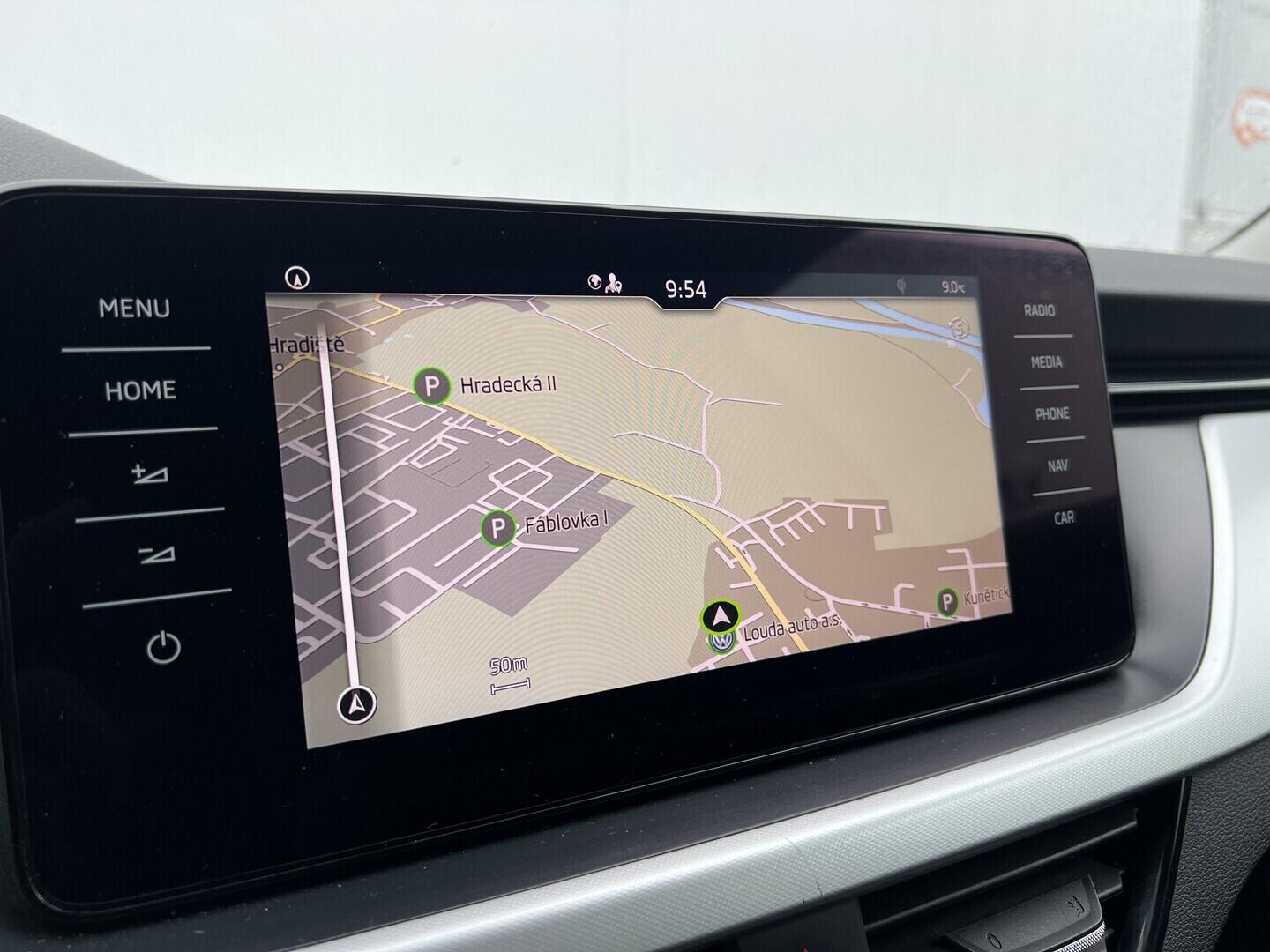 O119V07128_28.webp_SCALA Ambition 1.5 TSI 110 kW manuál, DPH