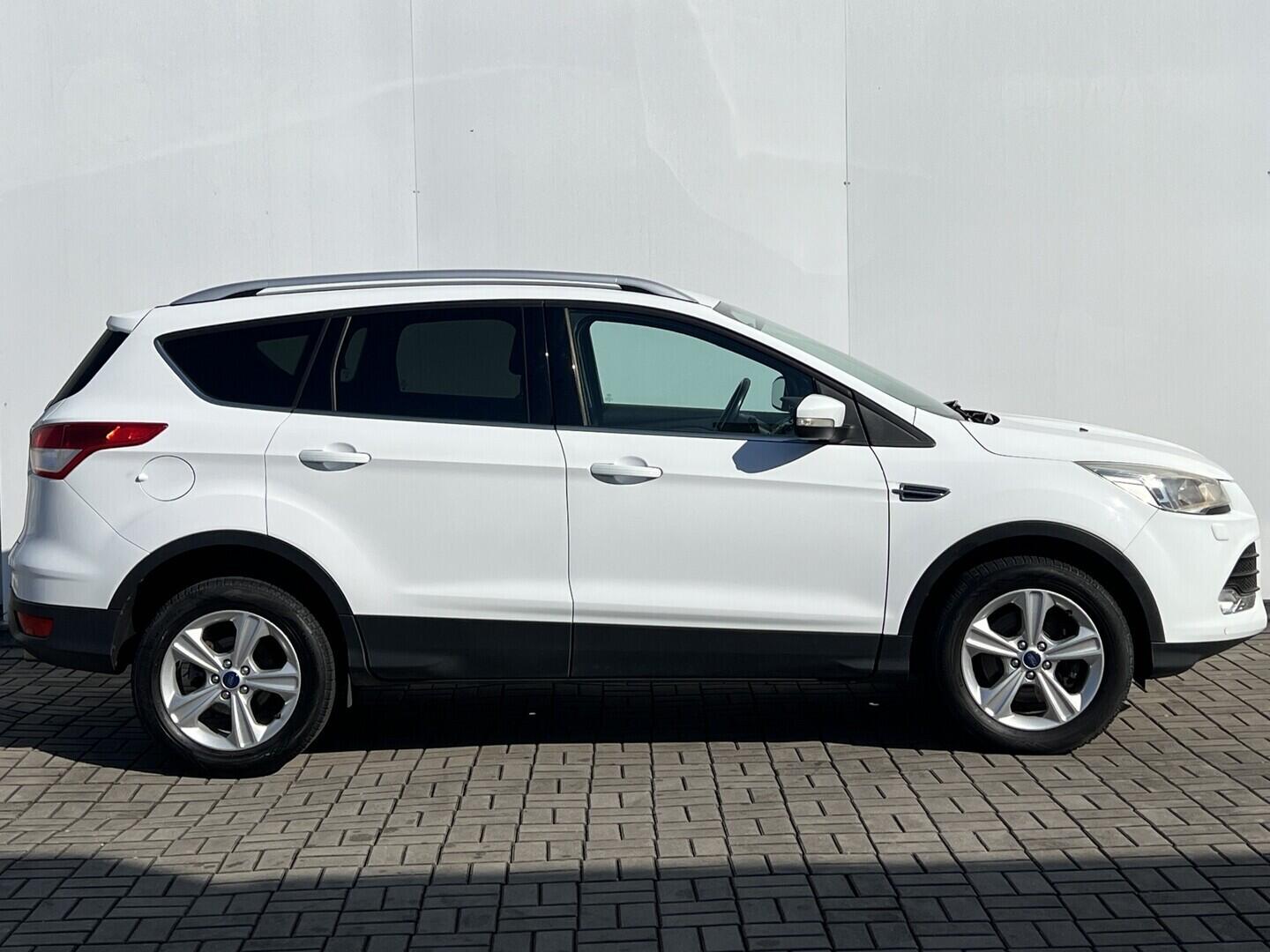 O119V07131_16.webp_KUGA  2.0 TDCi 110 kW manuál