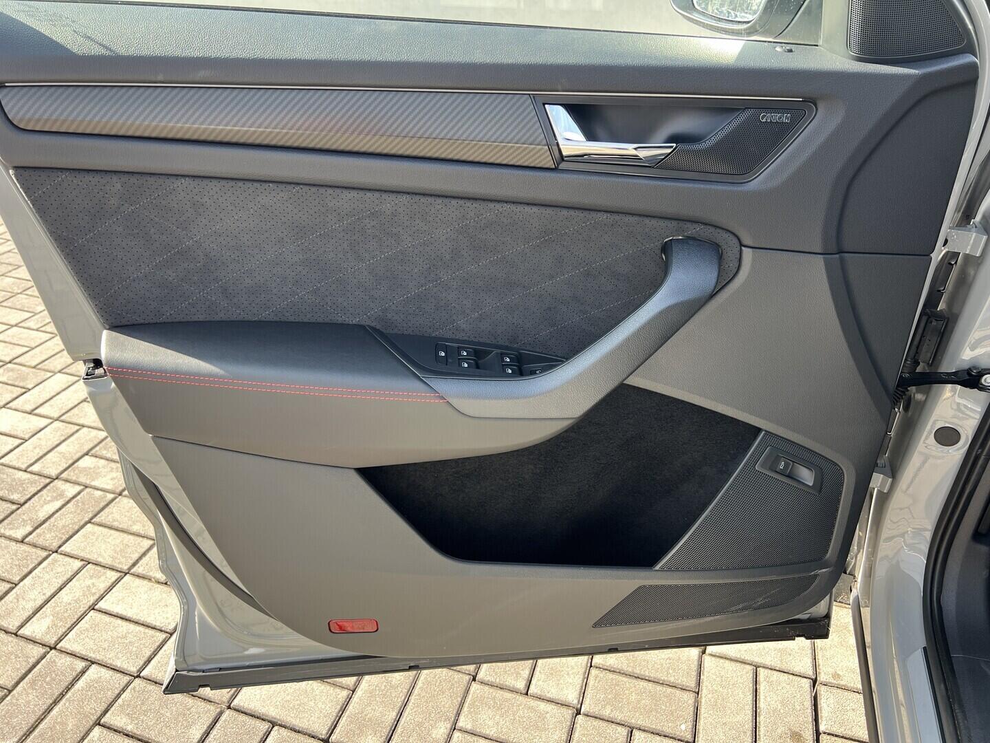 O119V07132_20.webp_KODIAQ RS Challenge 2.0 TDI 176 kW automat, DPH