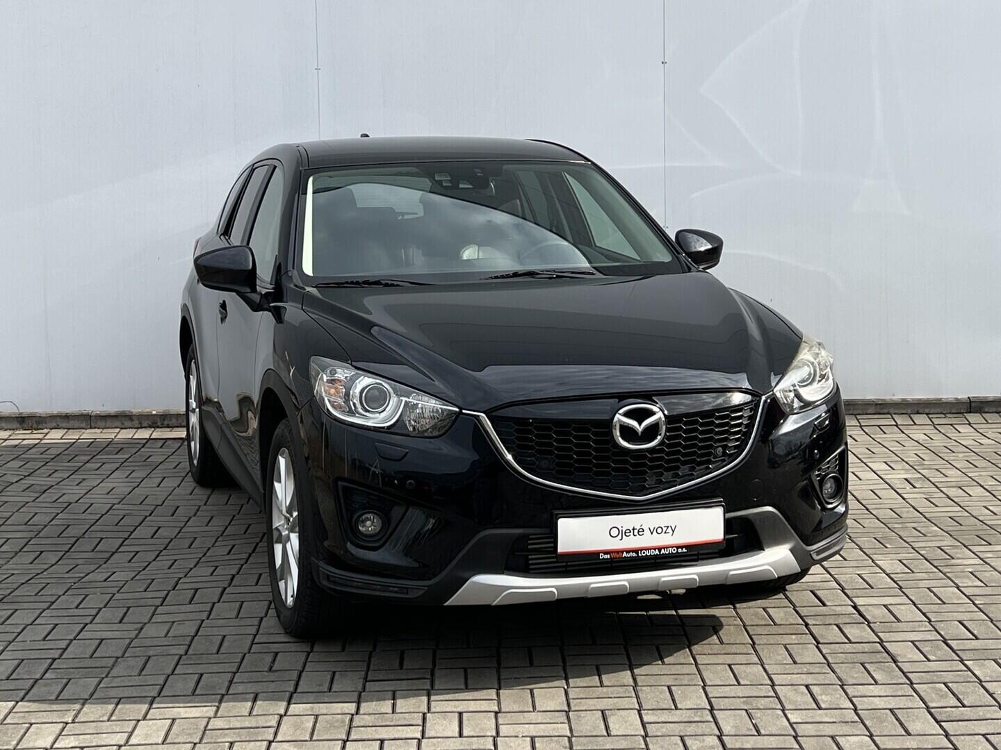 O119V07133_14.webp_CX-5 Revolution 2.2 Skyctiv-D 129 kW manuál