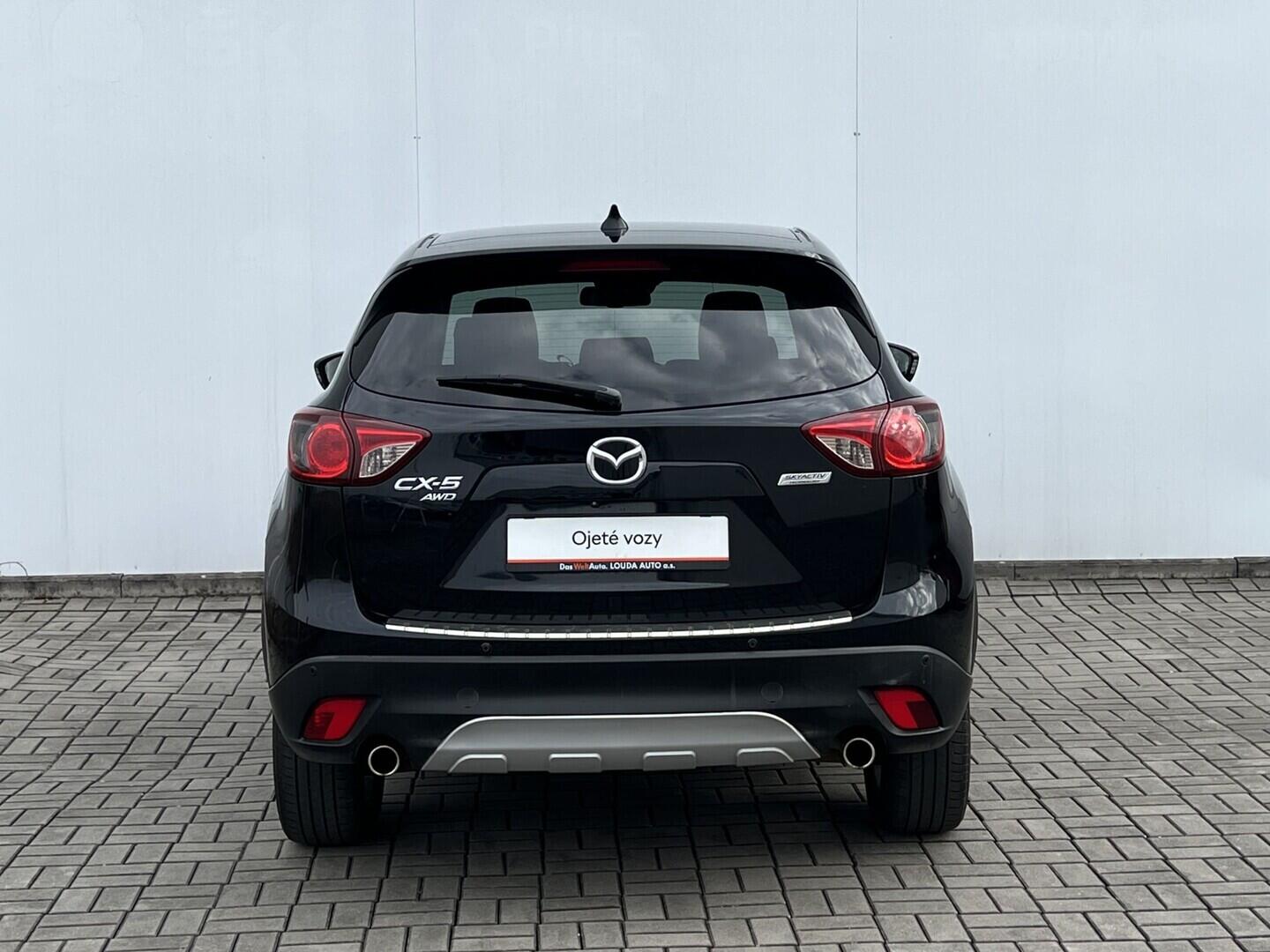 O119V07133_17.webp_CX-5 Revolution 2.2 Skyctiv-D 129 kW manuál