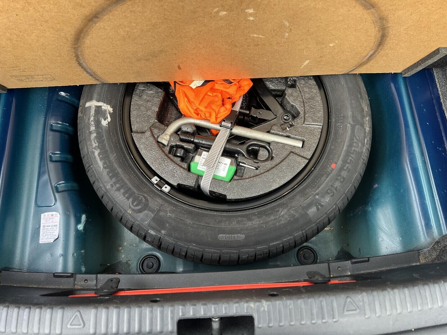 O119V07134_34.webp_OCTAVIA Ambition Fresh 1.2 TSI 77 kW manuál