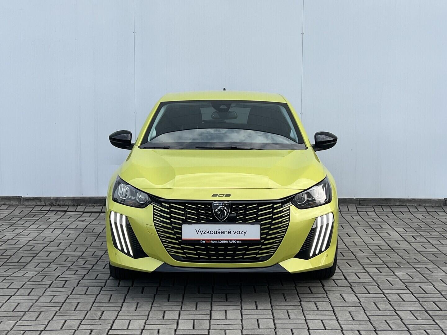 O119V07137_13.webp_208 Allure 1.2 PureTech 74 kW manuál