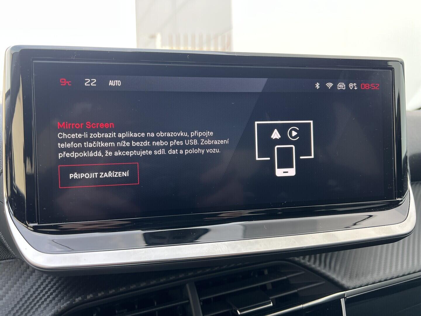 O119V07137_26.webp_208 Allure 1.2 PureTech 74 kW manuál