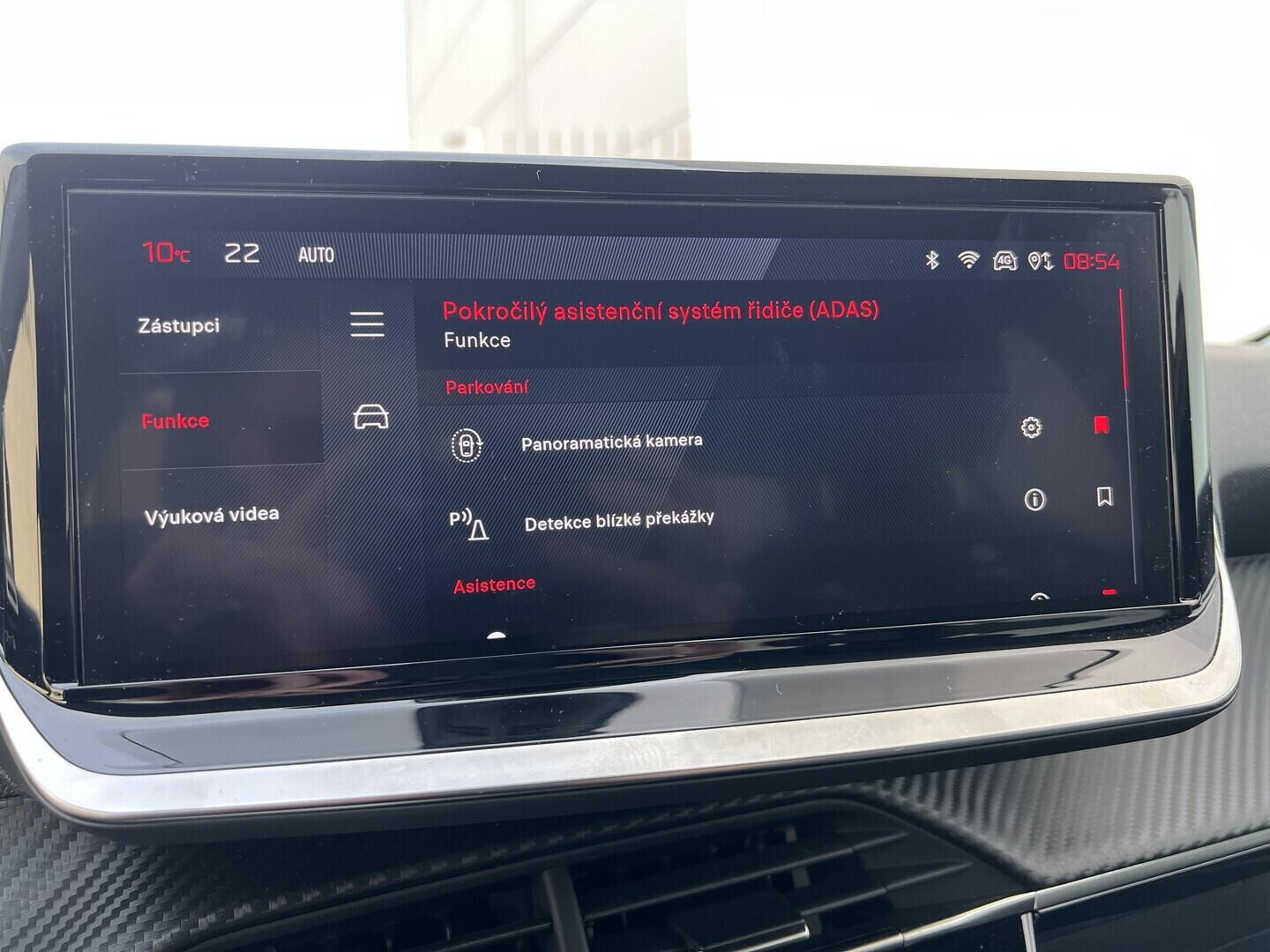 O119V07137_29.webp_208 Allure 1.2 PureTech 74 kW manuál