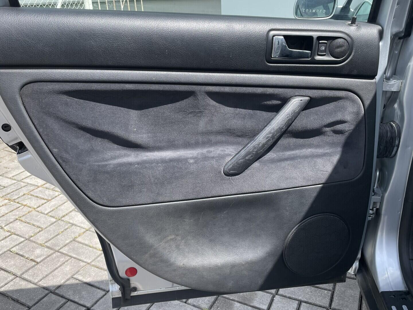 O119V07139_27.webp_PASSAT  1.9 TDI 96 kW manuál