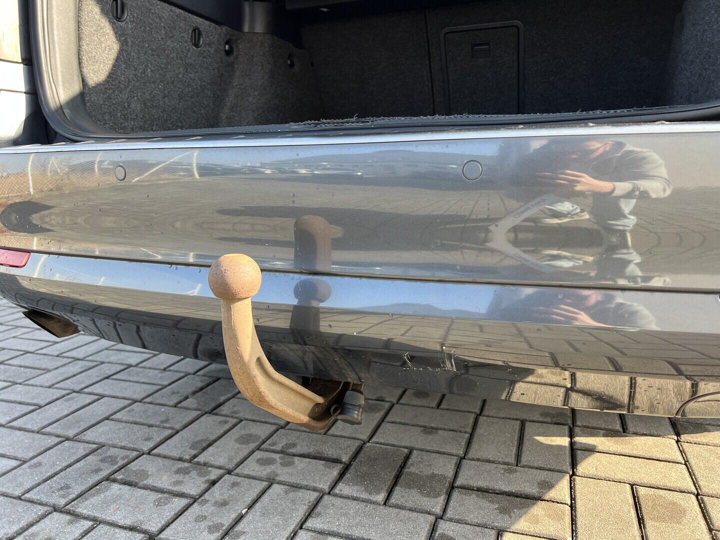 O119V07140_37.webp_OCTAVIA Ambiente 1.6 TDI 77 kW manuál