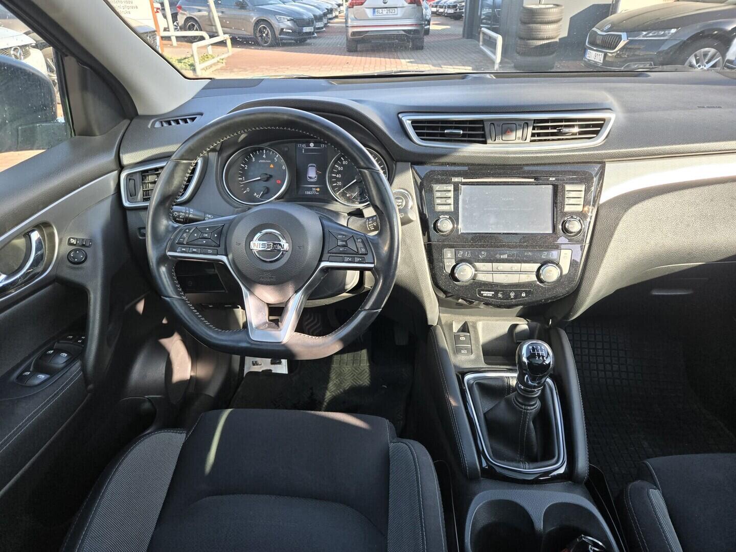 O119V07142_13.webp_QASHQAI  1.6 DIG-T 120 kW manuál