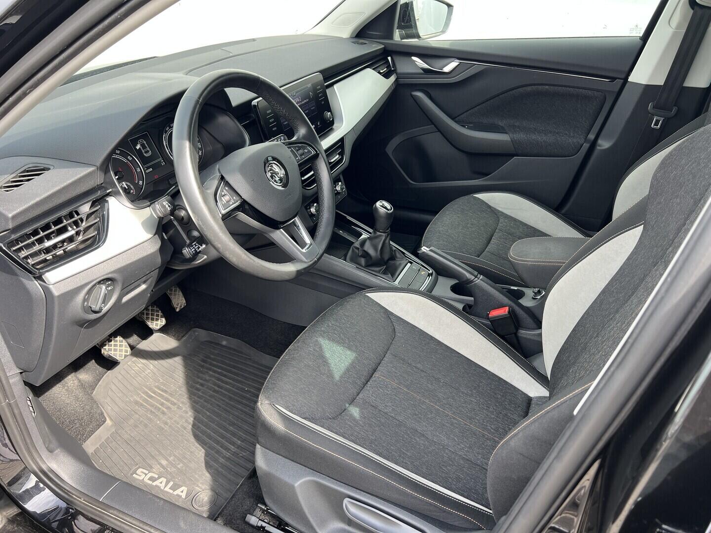 O119V07144_19.webp_SCALA Style 1.5 TSI 110 kW manuál, DPH
