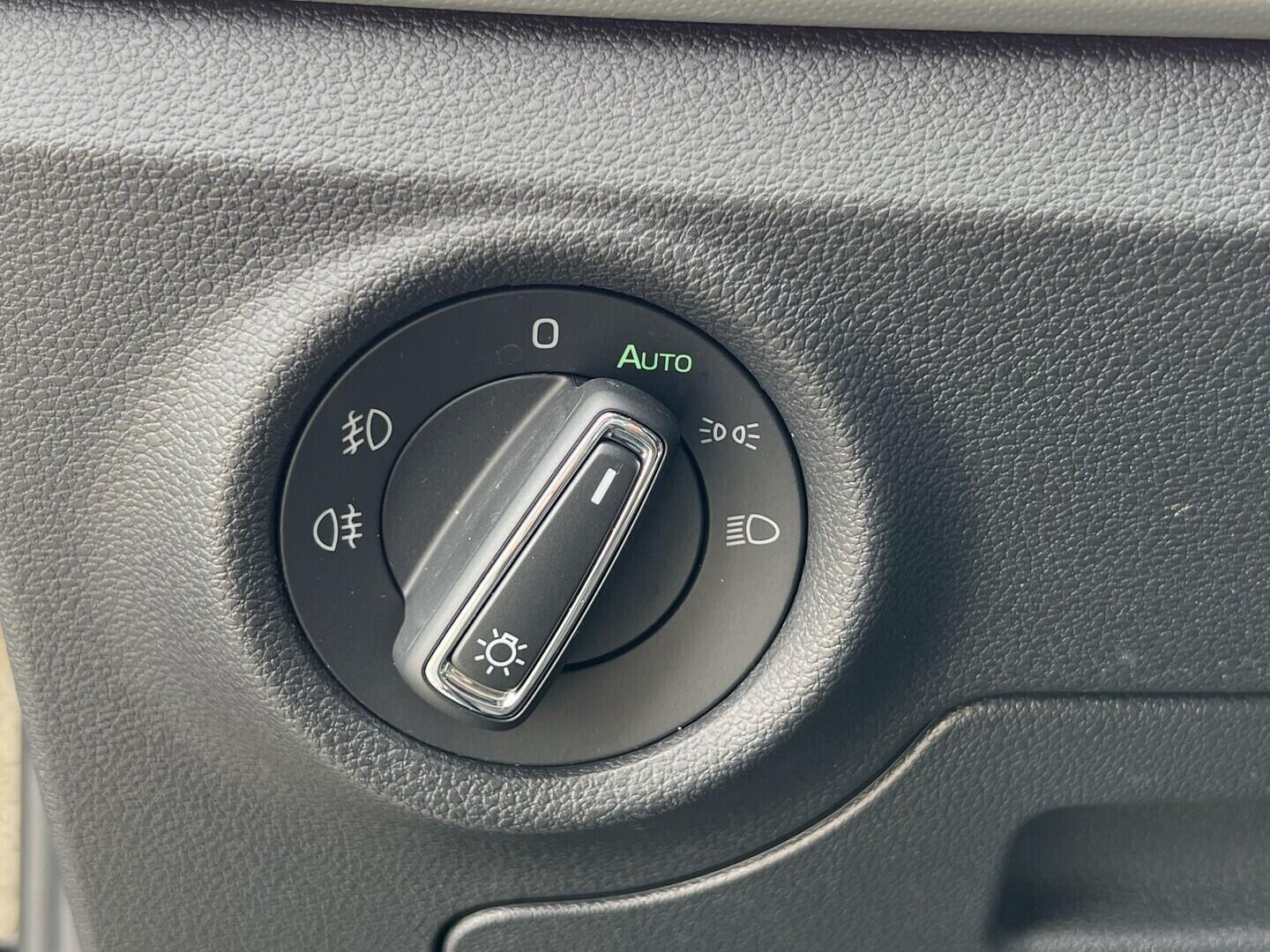 O119V07144_23.webp_SCALA Style 1.5 TSI 110 kW manuál, DPH