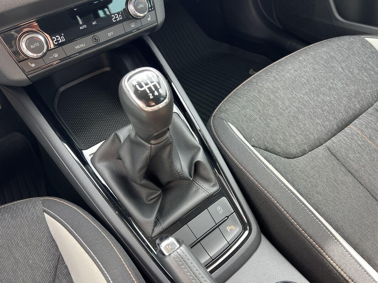 O119V07144_34.webp_SCALA Style 1.5 TSI 110 kW manuál, DPH