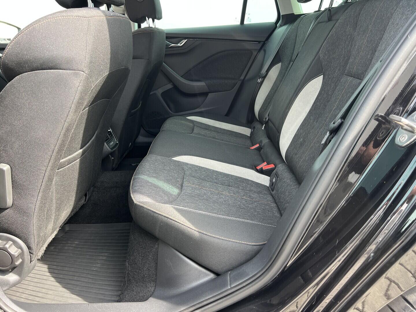 O119V07144_36.webp_SCALA Style 1.5 TSI 110 kW manuál, DPH