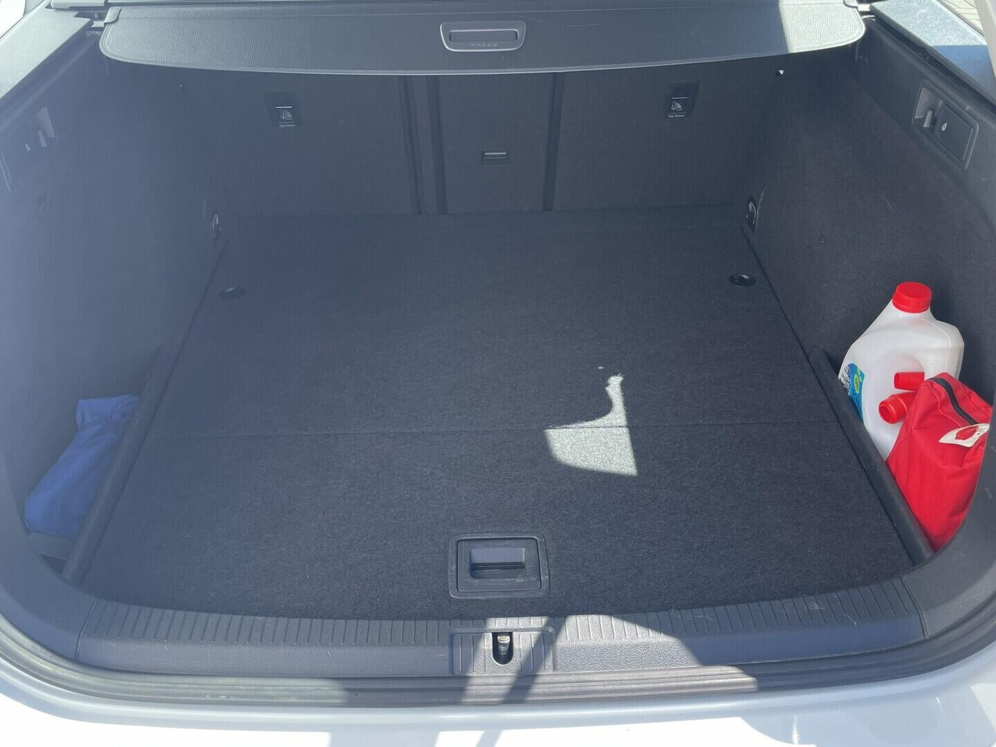 O119V07146_33.webp_GOLF Highline 1.4 TSI 92 kW manuál, DPH