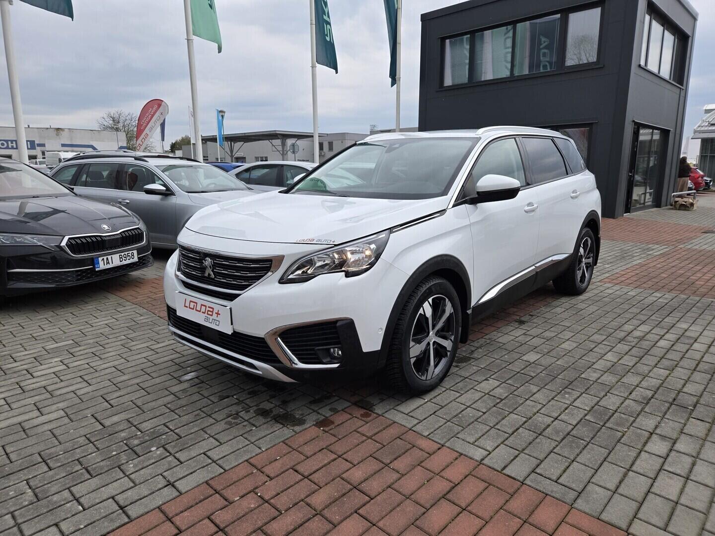 O119V07147_10.webp_5008 ALLURE 1.5  96 kW automat