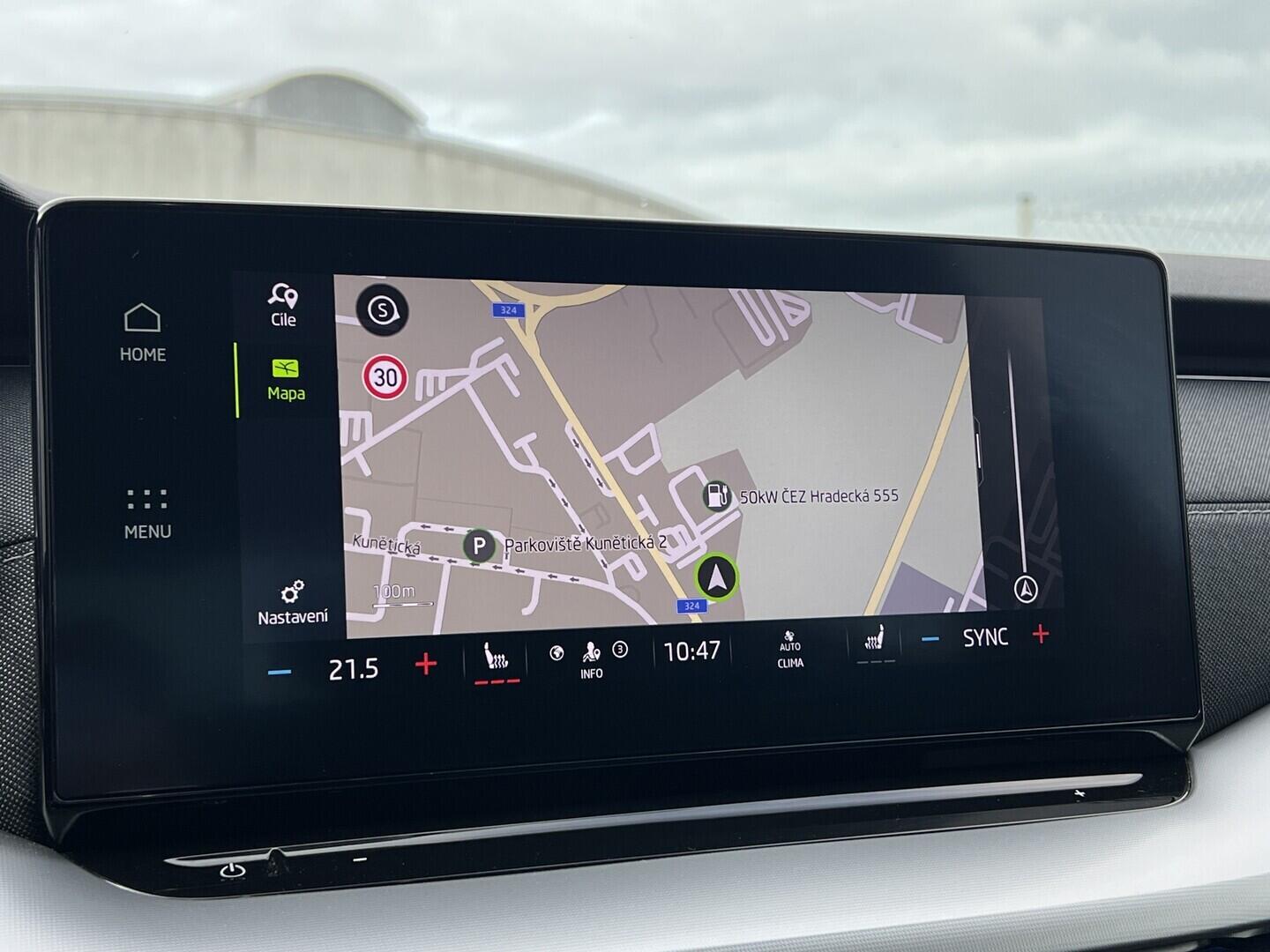 O119V07150_26.webp_OCTAVIA Style Plus 1.5 TSI 110 kW manuál