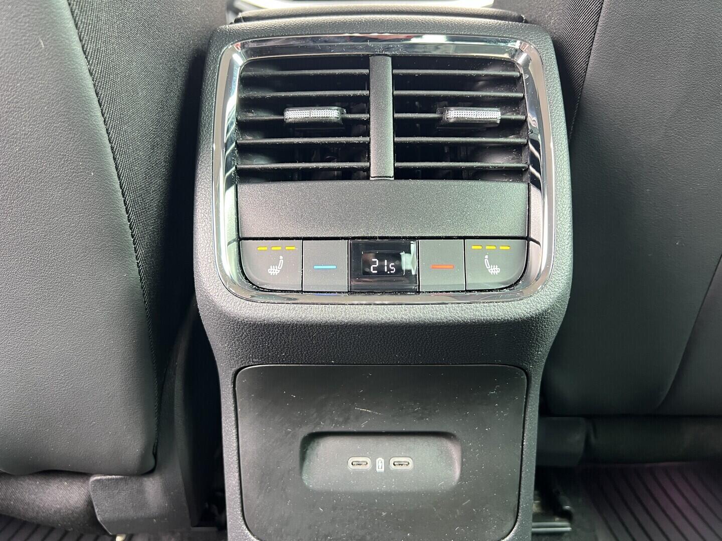 O119V07150_34.webp_OCTAVIA Style Plus 1.5 TSI 110 kW manuál