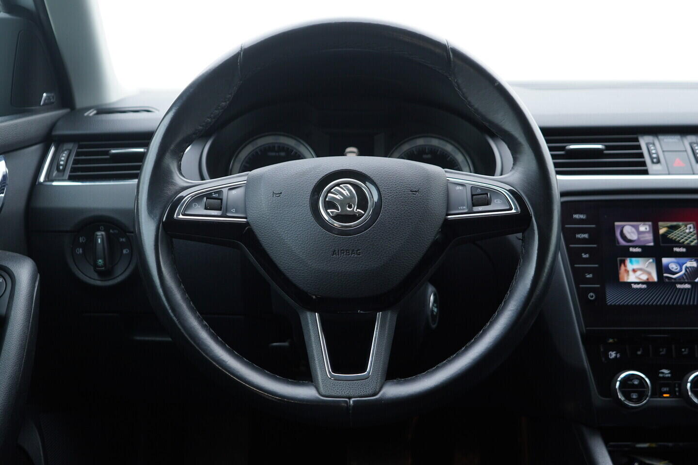 O119V07153_28.webp_OCTAVIA Style 1.5 TSI 110 kW automat