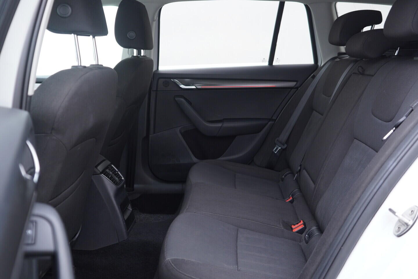 O119V07153_38.webp_OCTAVIA Style 1.5 TSI 110 kW automat