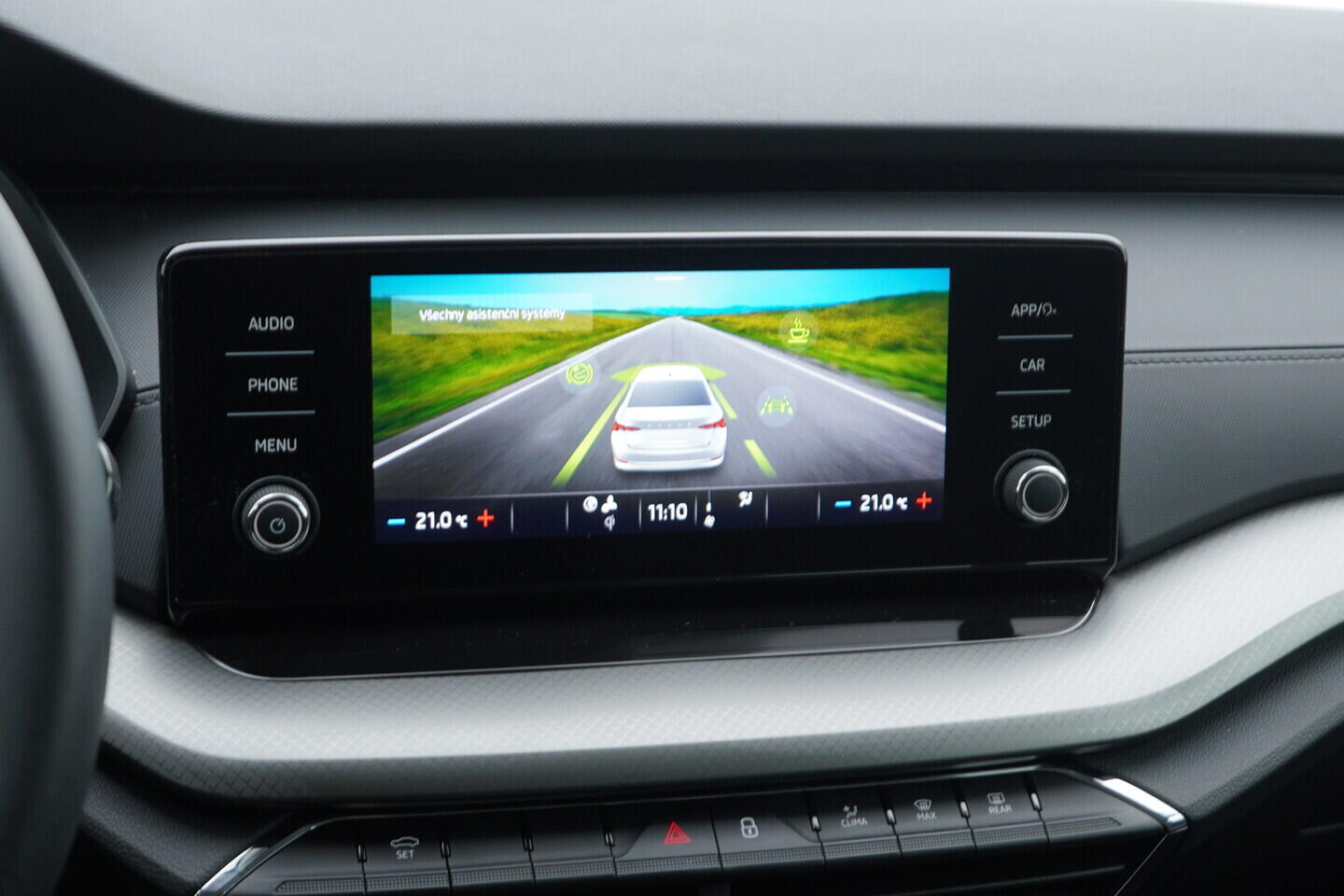 O119V07156_29.webp_OCTAVIA Ambition 1.5 TSI 110 kW manuál, DPH