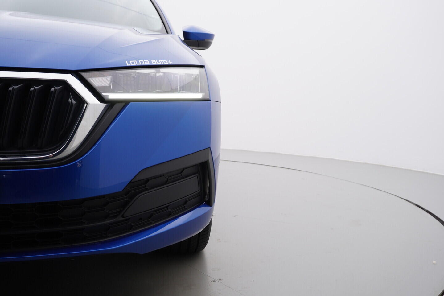 O119V07156_43.webp_OCTAVIA Ambition 1.5 TSI 110 kW manuál, DPH