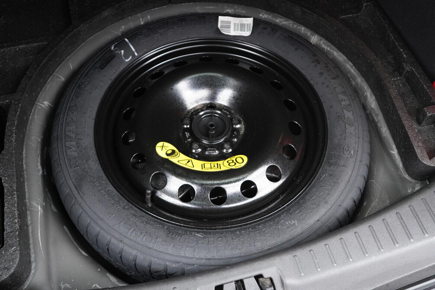 O119V07162_37.webp_KUGA Cool a Connect 1.5  110 kW manuál