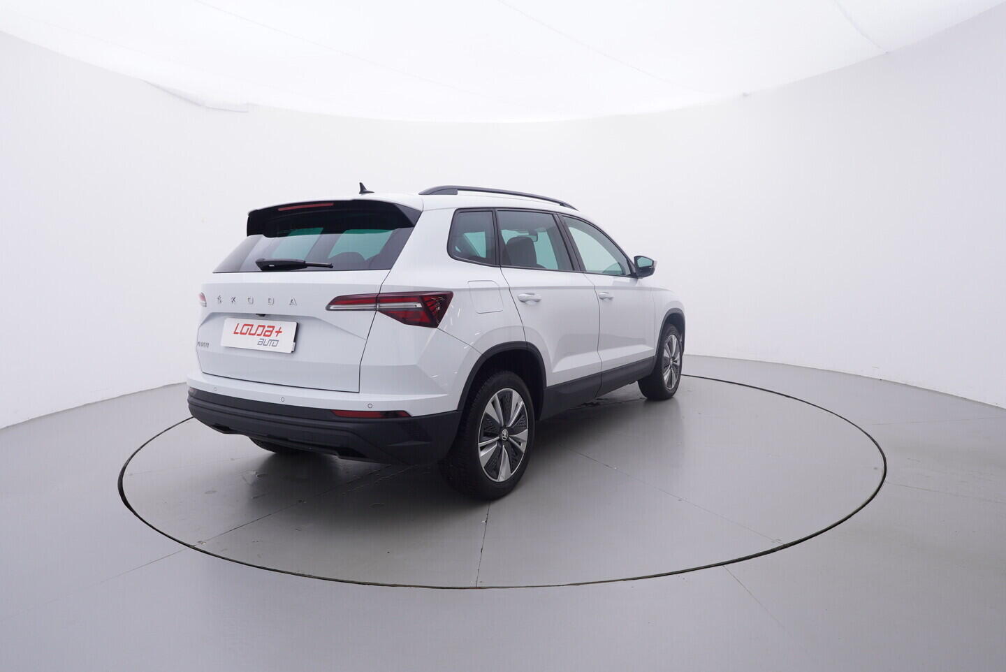 O119V07163_14.webp_KAROQ Style 2.0 TDI 85 kW manuál, DPH