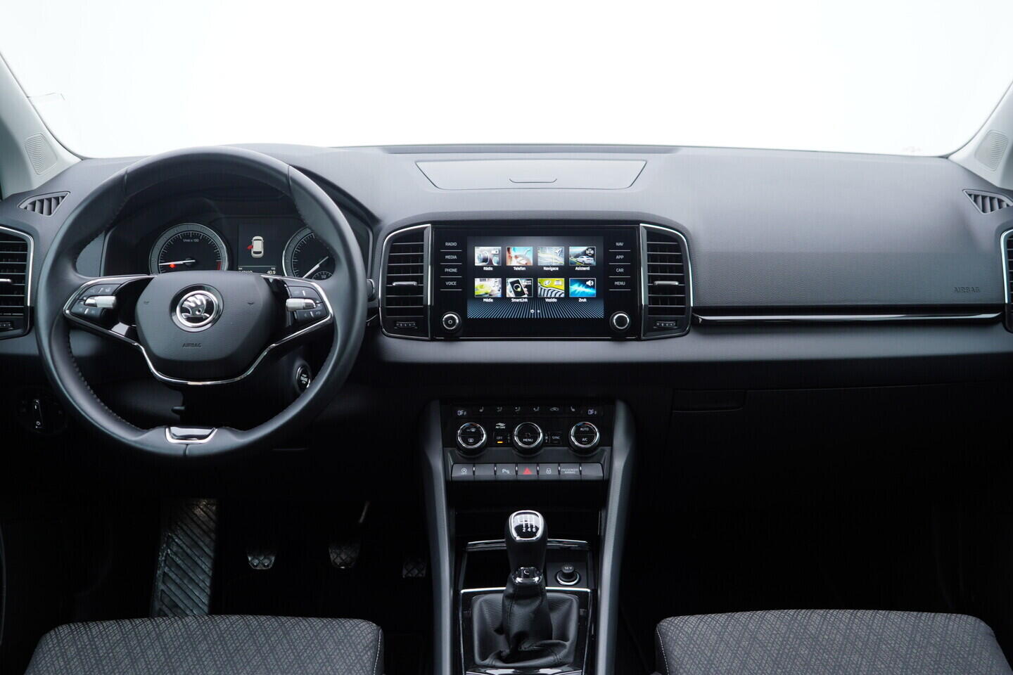 O119V07163_25.webp_KAROQ Style 2.0 TDI 85 kW manuál, DPH