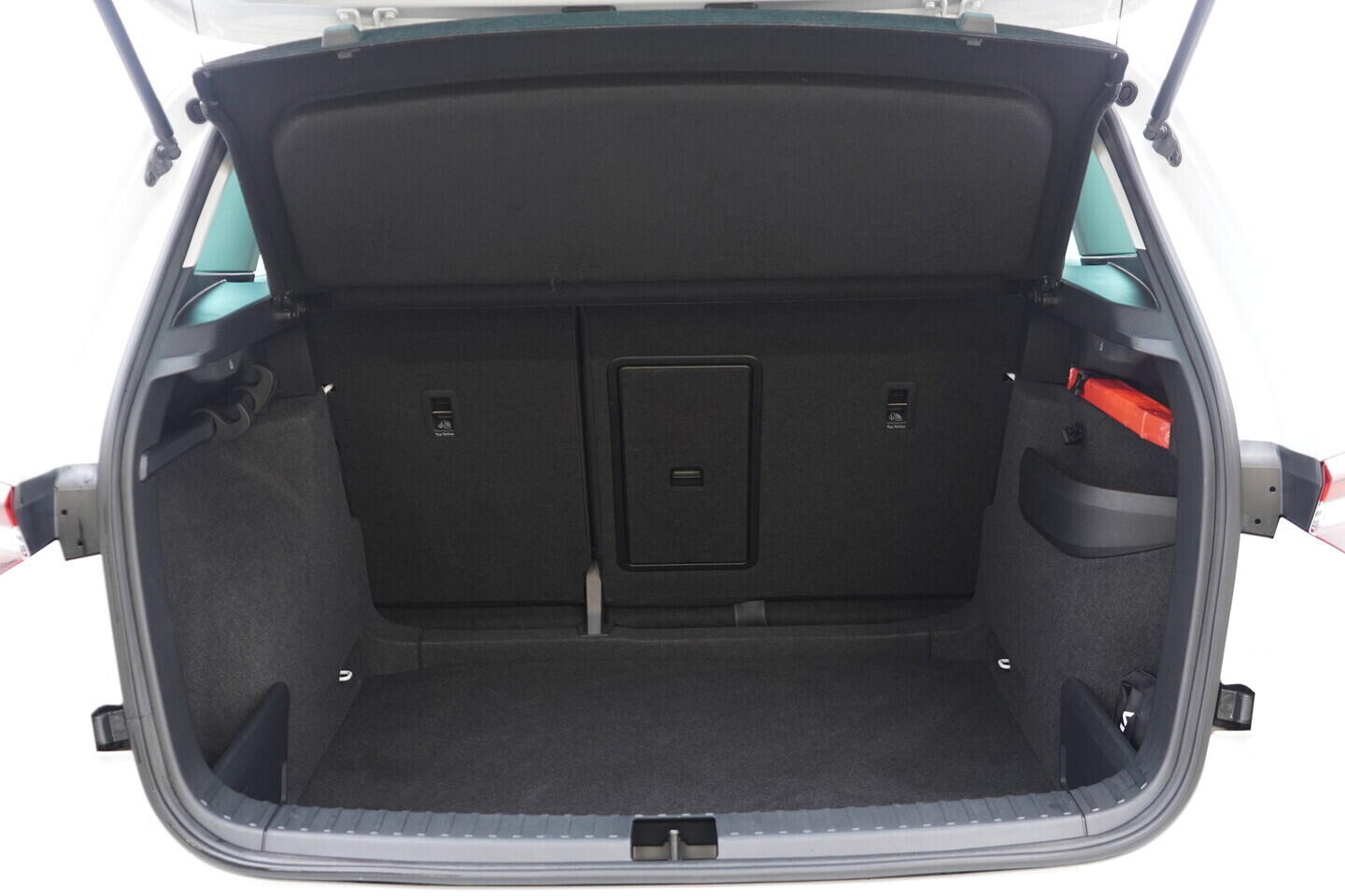 O119V07163_37.webp_KAROQ Style 2.0 TDI 85 kW manuál, DPH