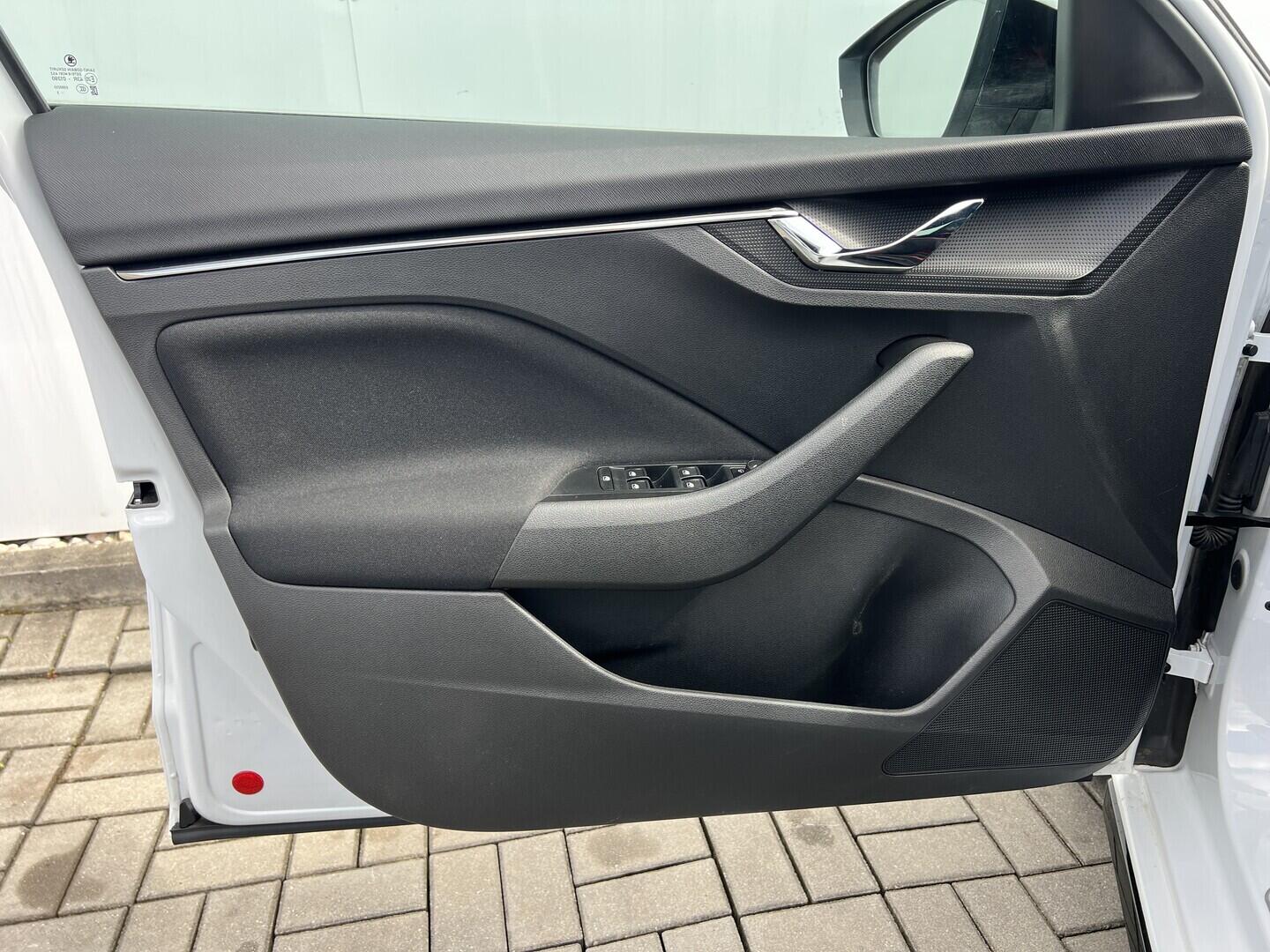 O119V07165_21.webp_SCALA  1.5 TSI 110 kW automat, DPH