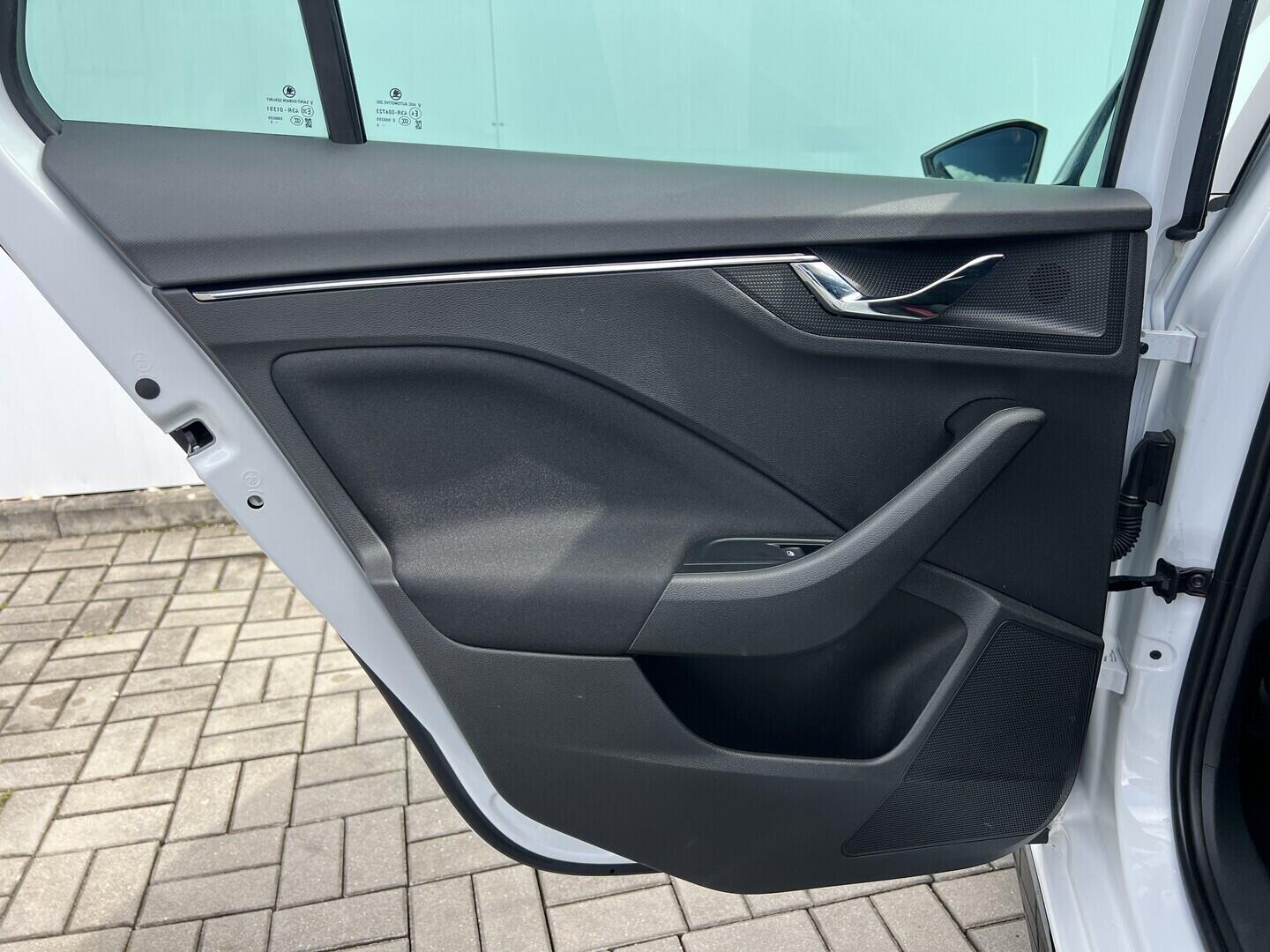 O119V07165_33.webp_SCALA  1.5 TSI 110 kW automat, DPH