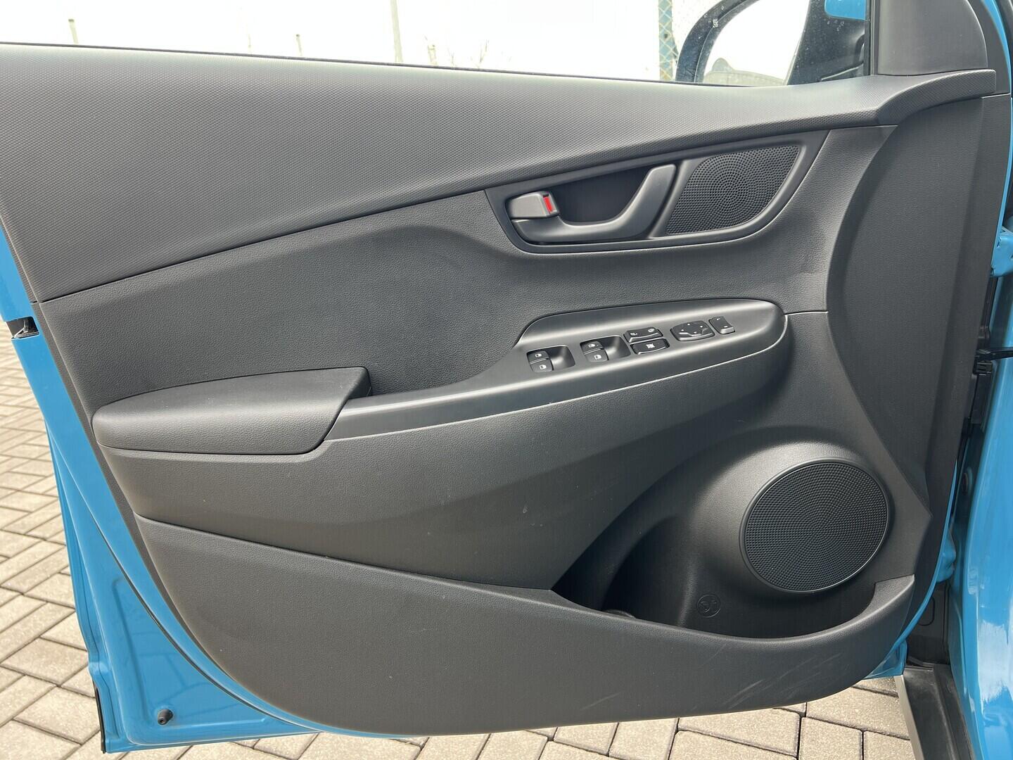 O119V07167_20.webp_KONA Start 1.0 T-GDI 88 kW manuál