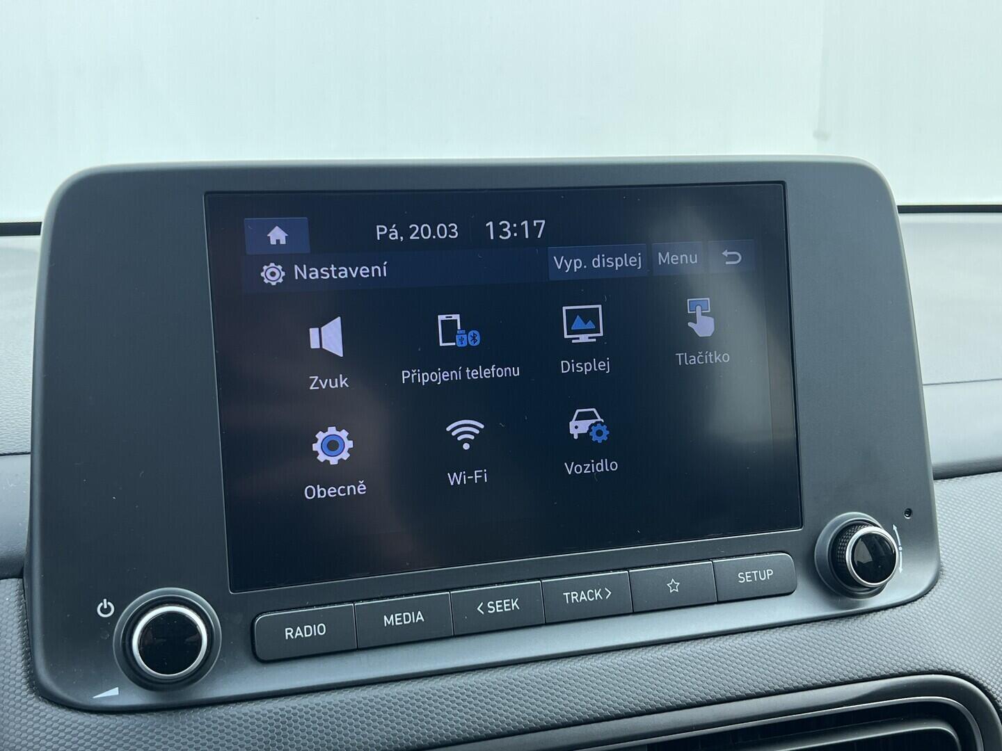 O119V07167_27.webp_KONA Start 1.0 T-GDI 88 kW manuál