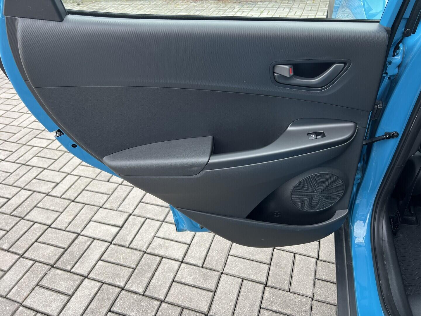 O119V07167_30.webp_KONA Start 1.0 T-GDI 88 kW manuál