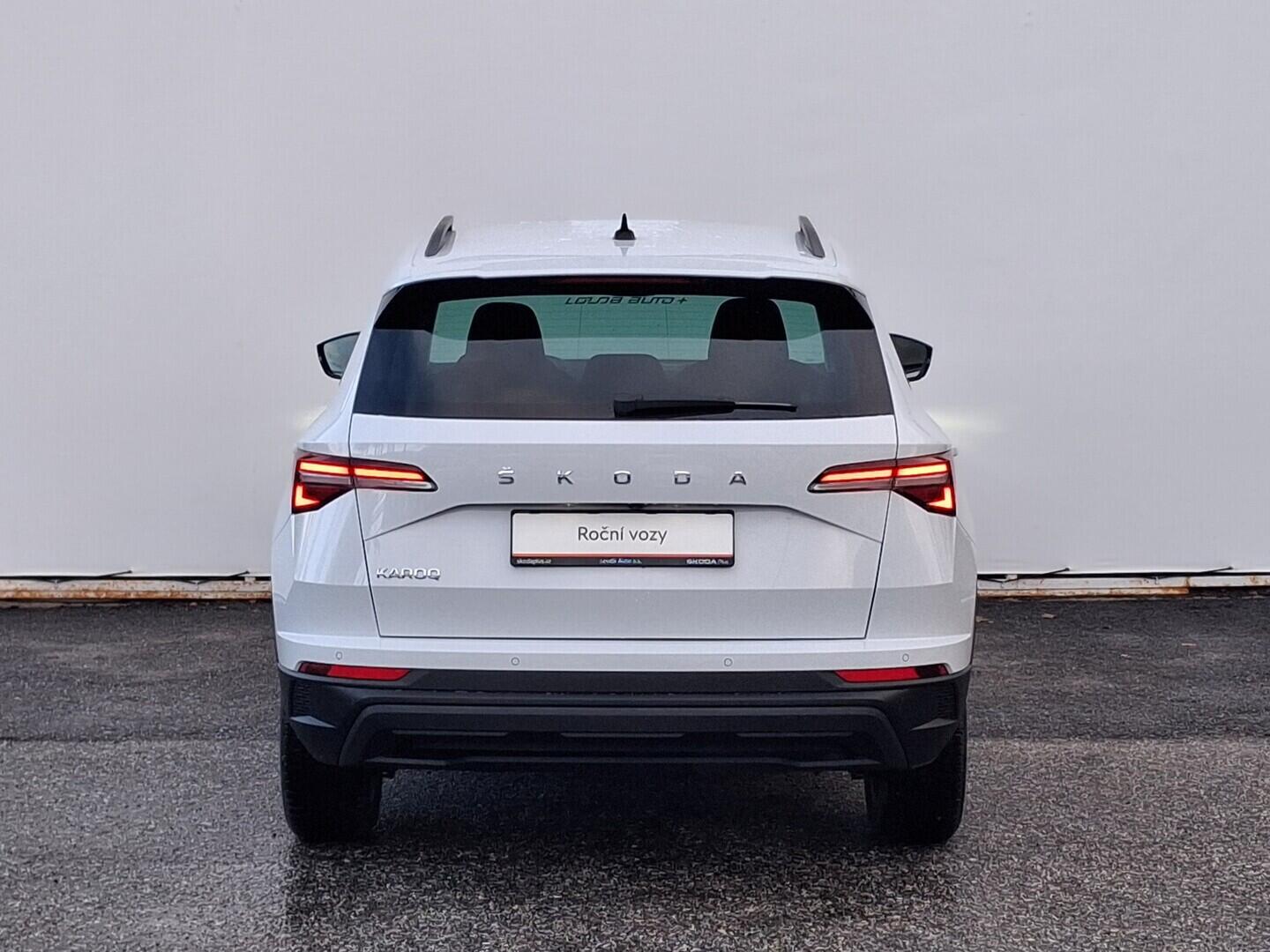 O119V07169_17.webp_KAROQ Style Plus 1.5 TSI 110 kW automat