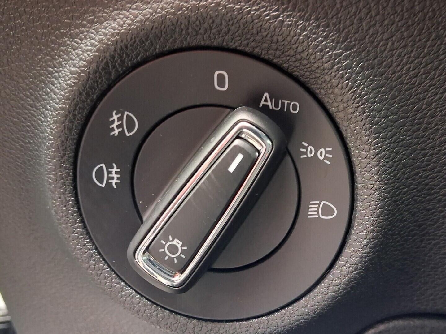 O119V07169_22.webp_KAROQ Style Plus 1.5 TSI 110 kW automat