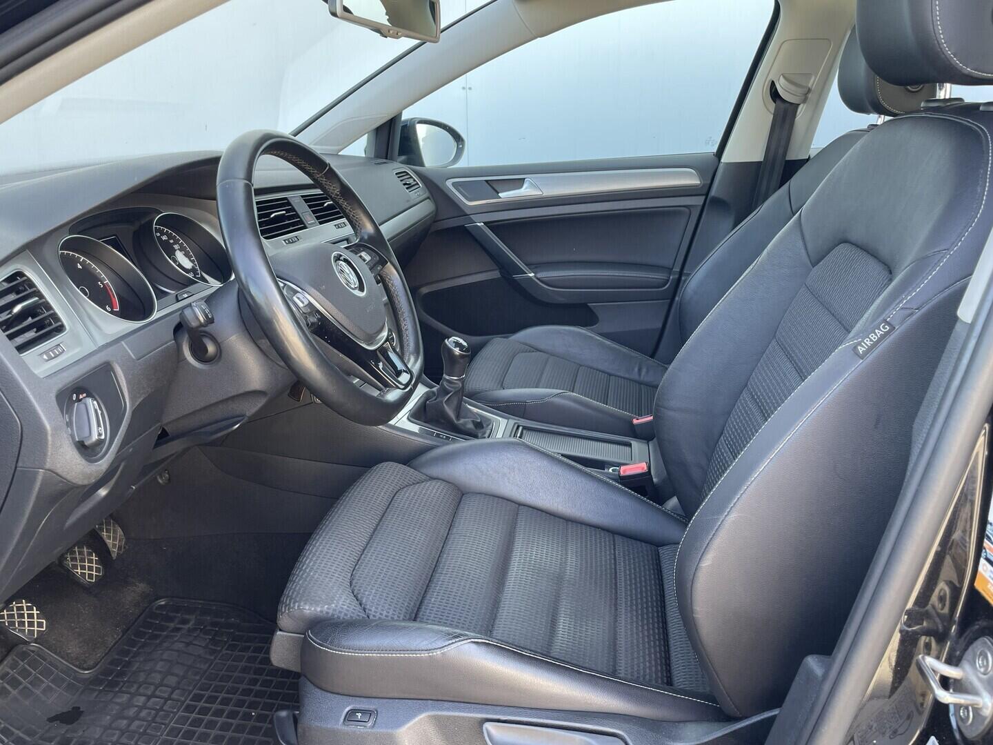 O119V07171_21.webp_GOLF  1.6 TDI 81 kW manuál