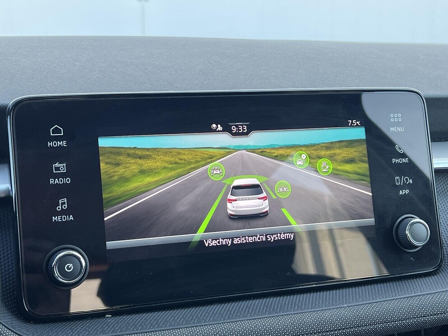 O119V07178_27.webp_FABIA Selection 1.0 MPI 59 kW manuál, DPH