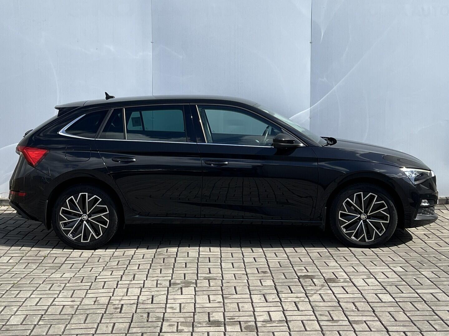 O119V07181_16.webp_SCALA Style Plus 1.6 TDI 85 kW manuál