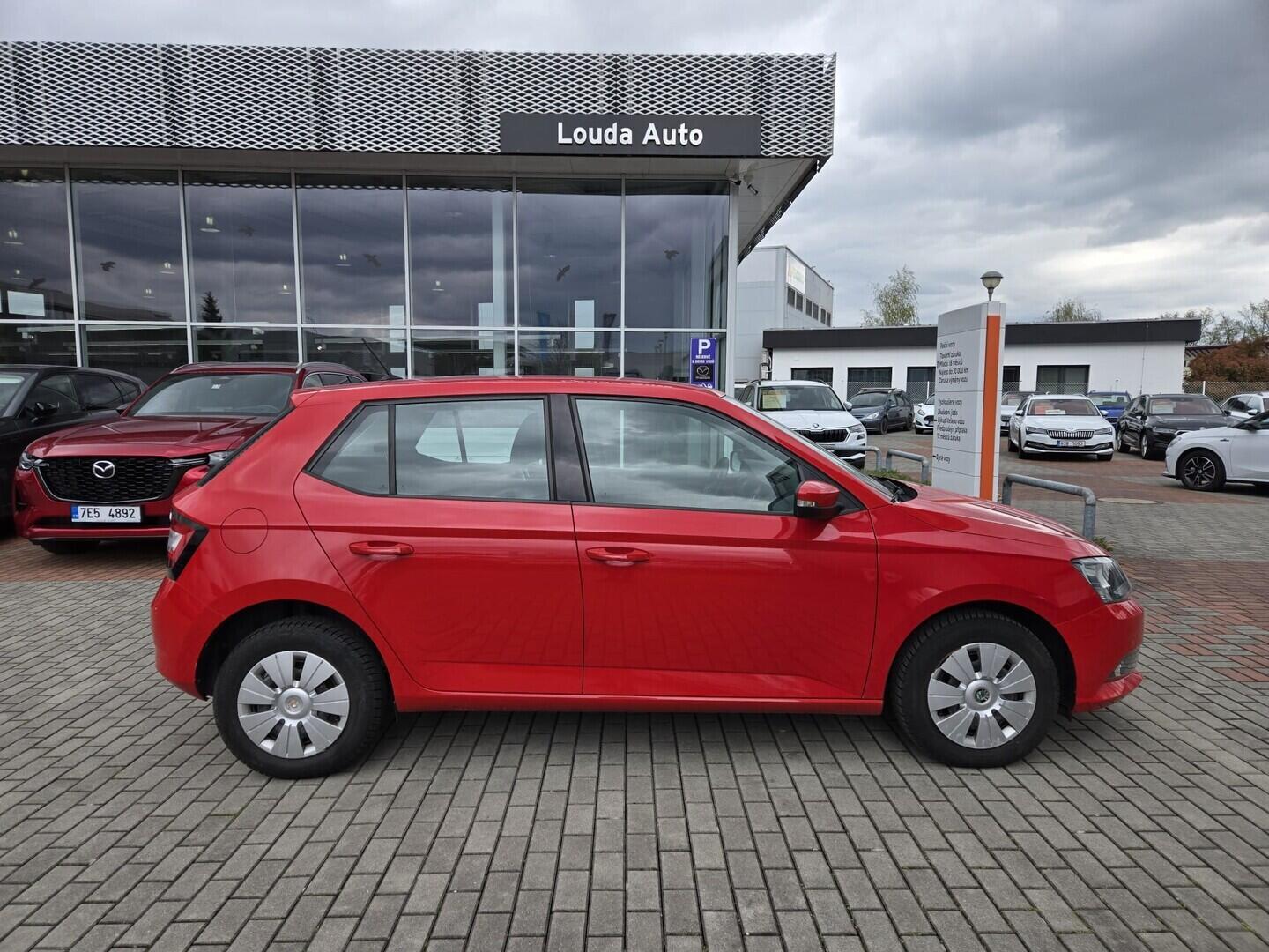 O119V07182_12.webp_FABIA Active 1.0 TSI 70 kW manuál